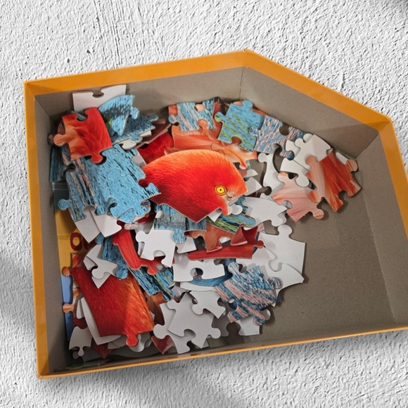 Madd Capp Puzzle I Am Lil' Flamingo 100pc Unique Border - Picture 6 of 7